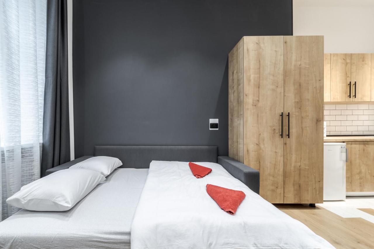 Modern Apartment In The Old City Leópolis Exterior foto
